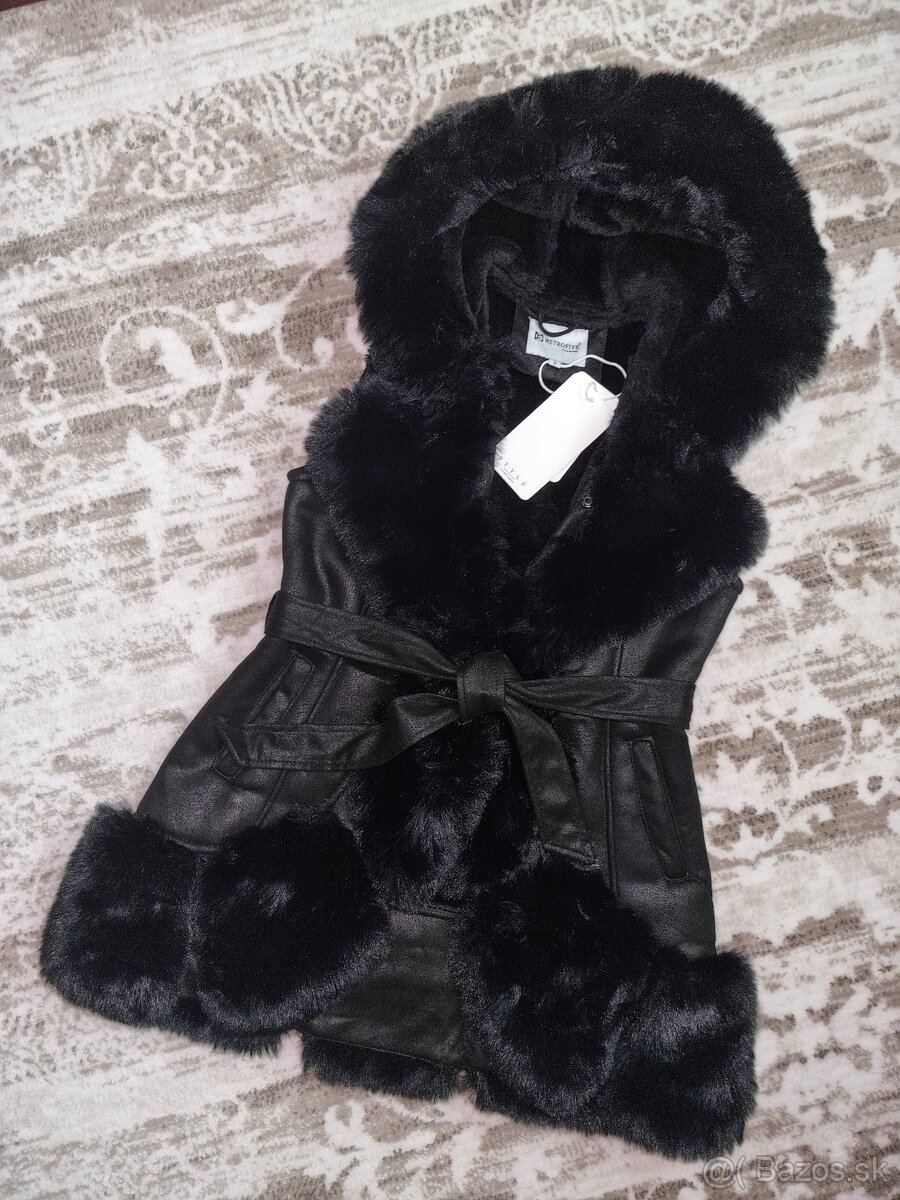 Kožušinová vesta veľ. S - 8