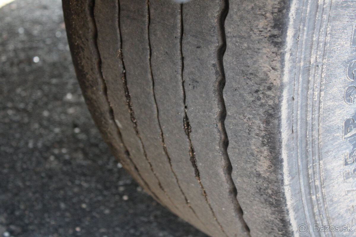 Plachtový návěs Schwarzmüller SPA 3/E - 8