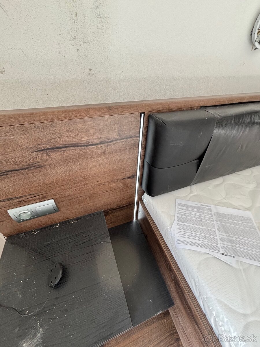 Manzelska Postel - 8