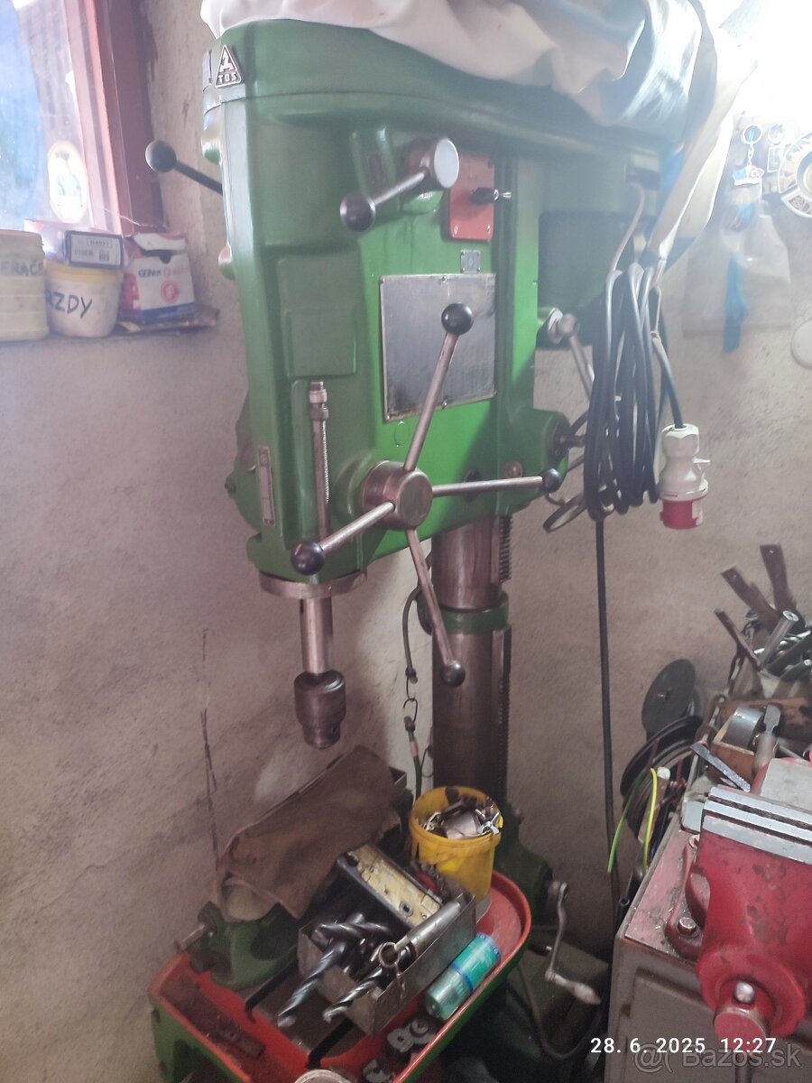 Stlpová vŕtačka - 8