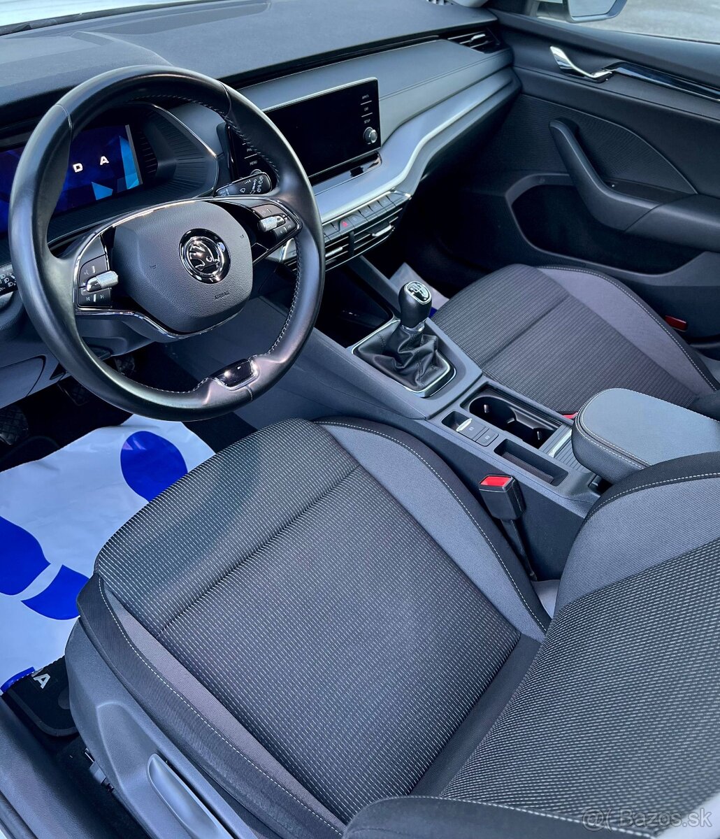 ŠKODA OCTAVIA IV COMBI 2.0 TDI 2020 - 8