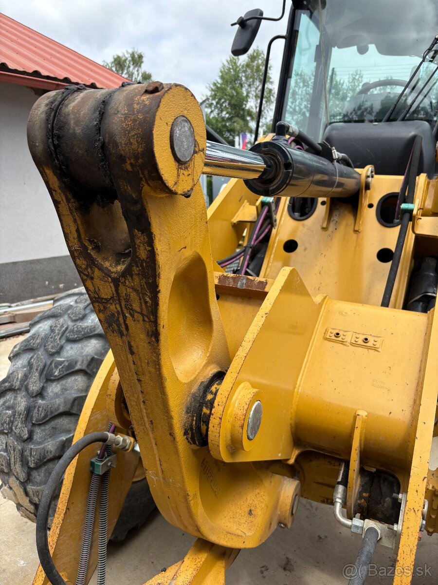 Na prodej: Kolový nakladač CAT 908 (2018) - 8