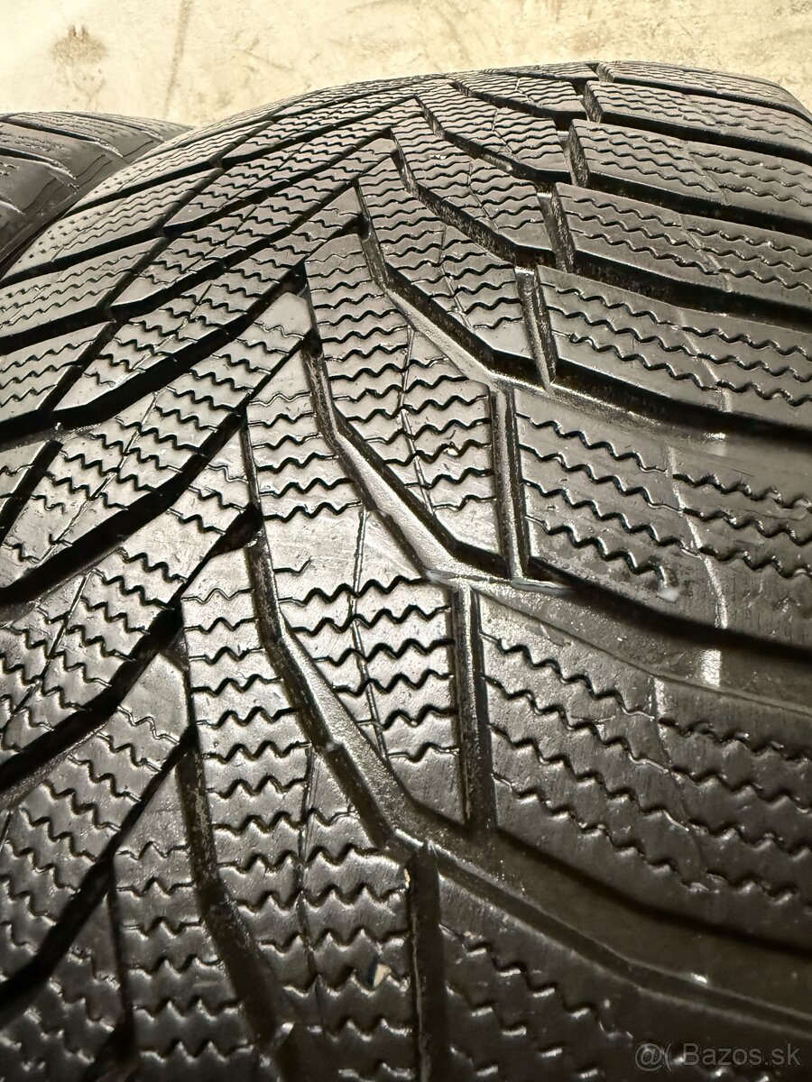 Zimné pneumatiky 235/45/19 Nexen Winguard Sport 2 WU7 - 8