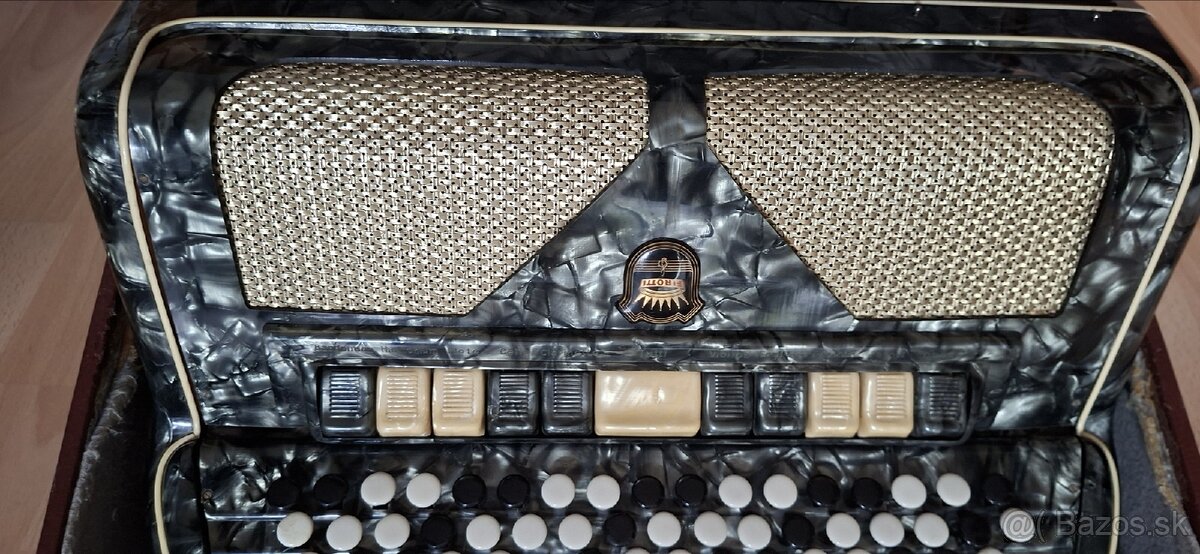 Gombikovy akordeon Firotti (B) - 8