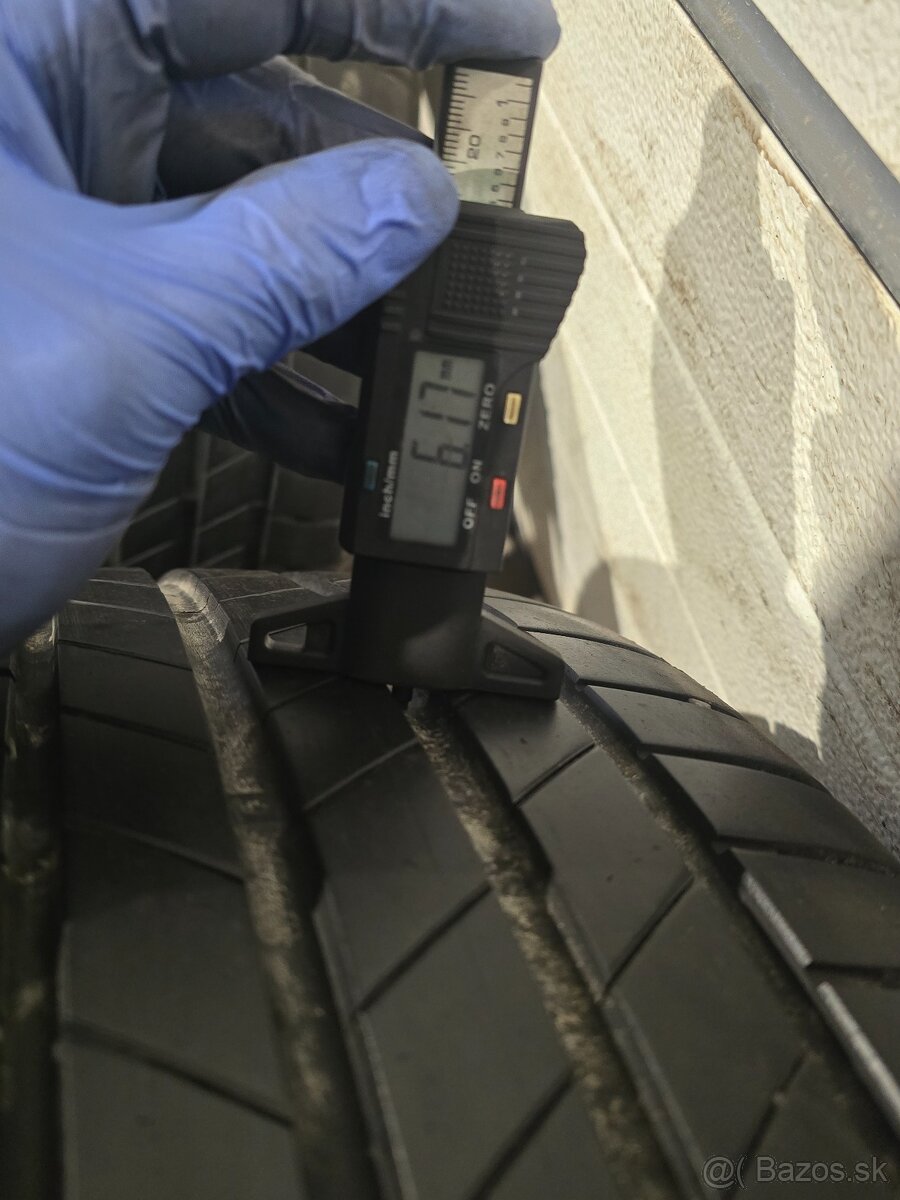 Letná Sada Vw T5, T6 5x120+235/55 R17 - 8