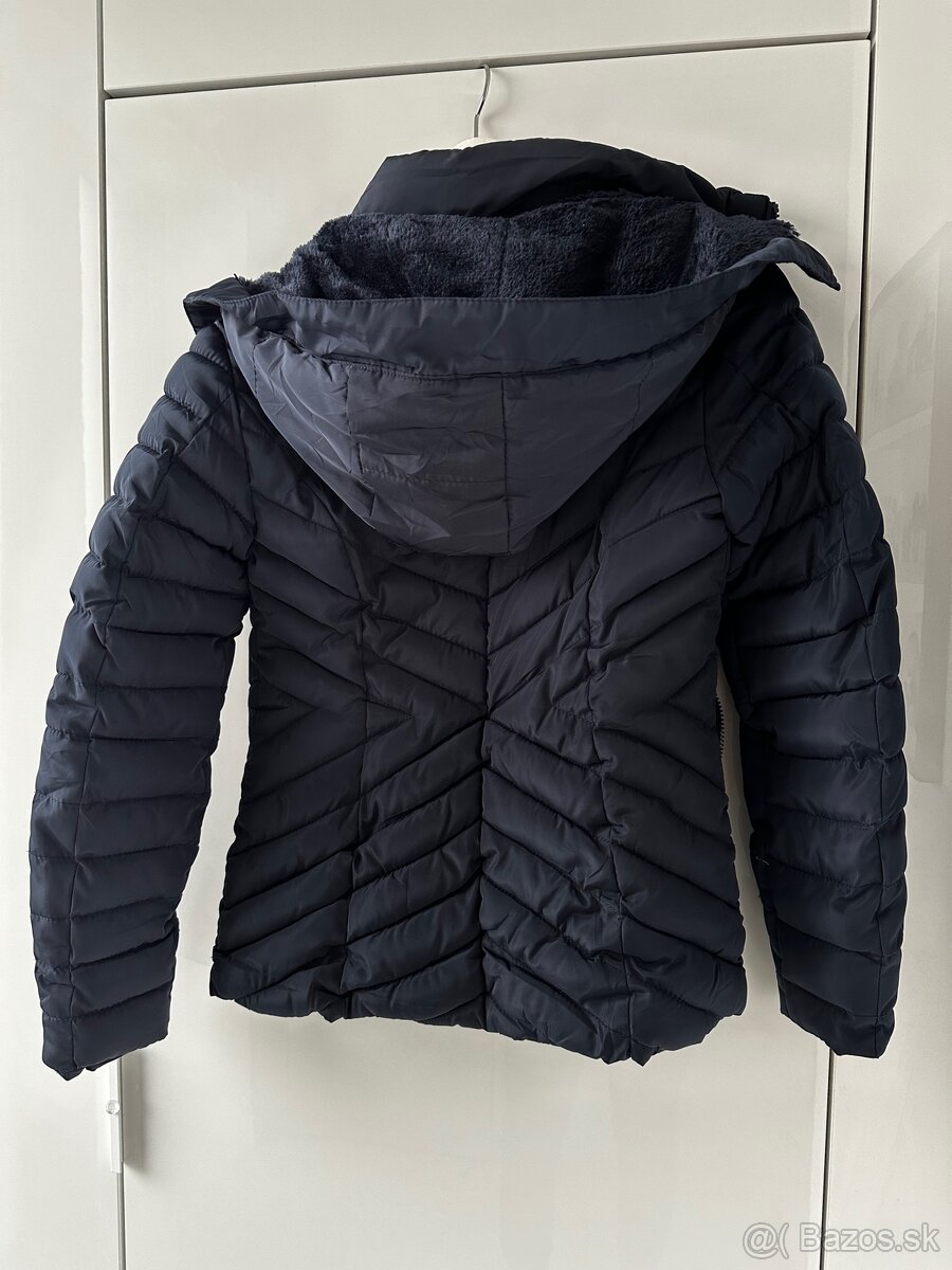 zimna zateplena bunda - 8