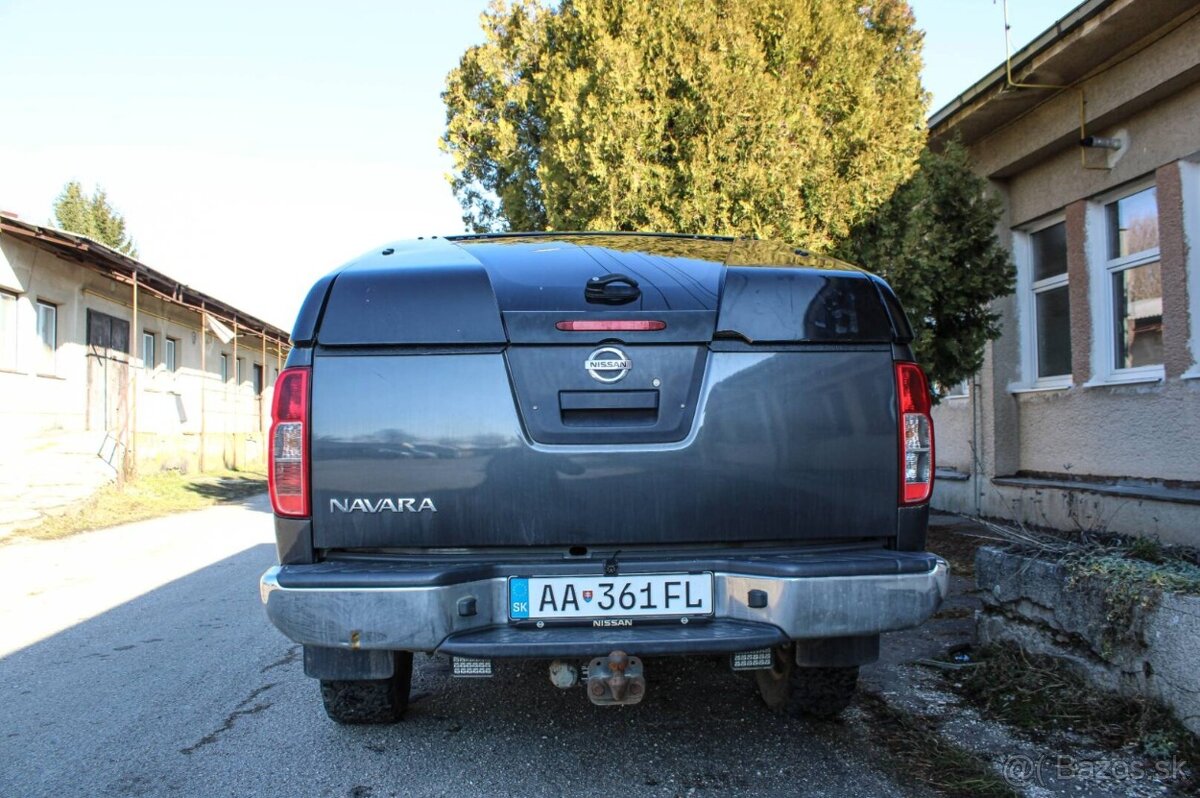 Nissan Navara DoubleCab 2.5 dCi - 8