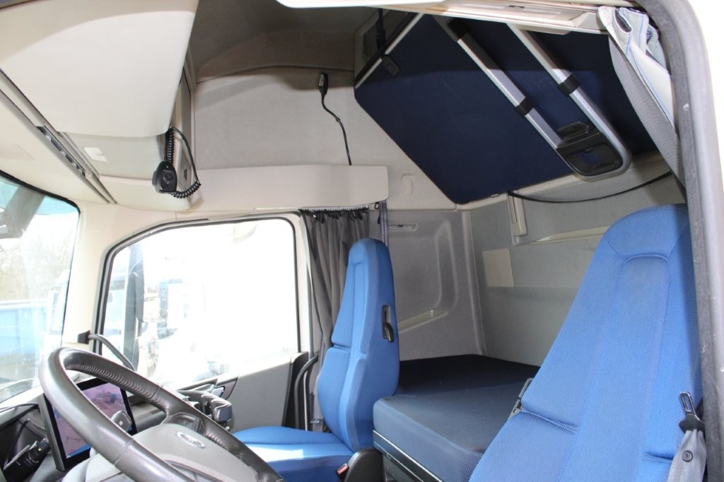 VOLVO FH 500 - 8