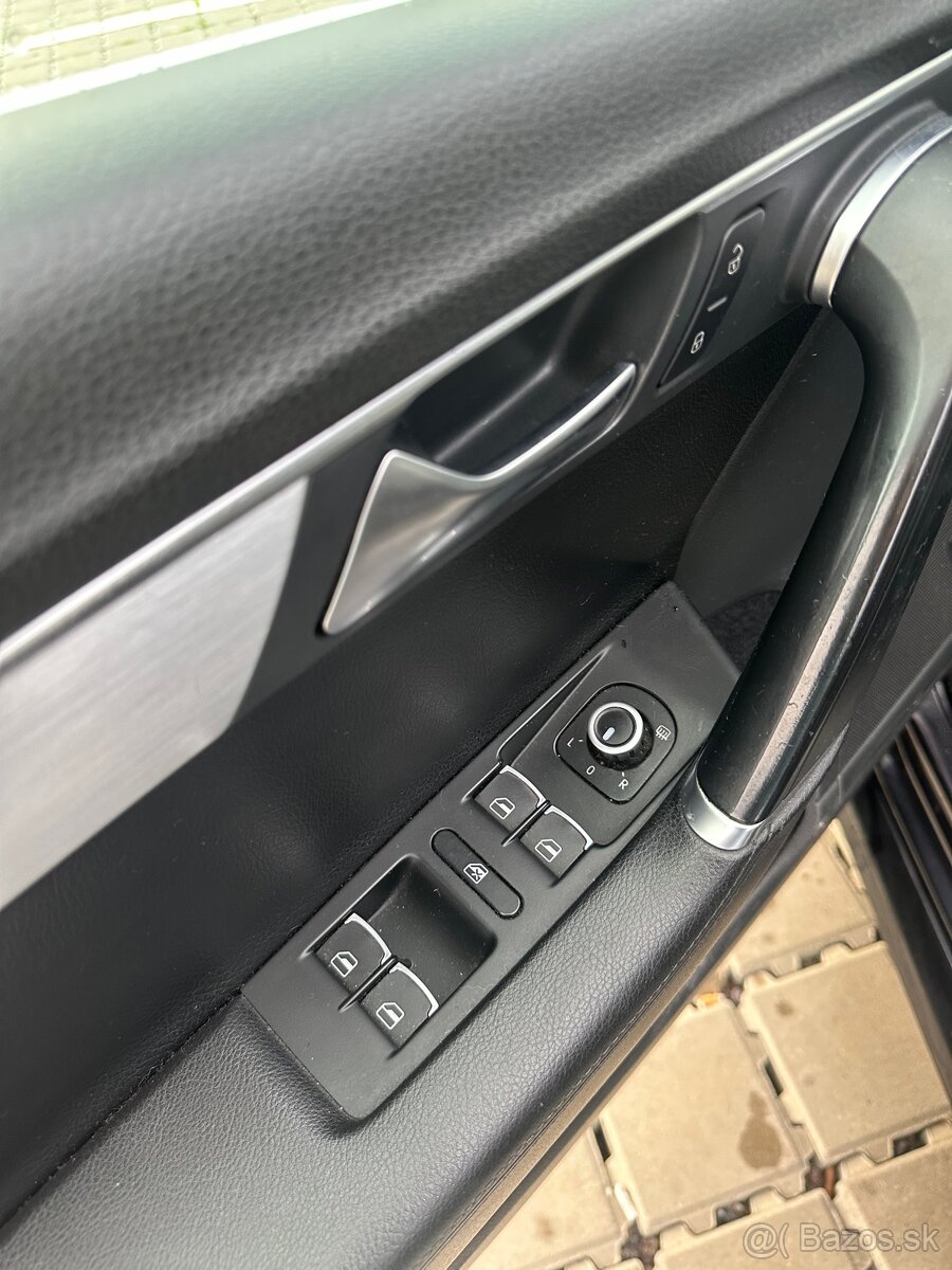 Volkswagen Passat B7 Varinat HIGHLINE - 8