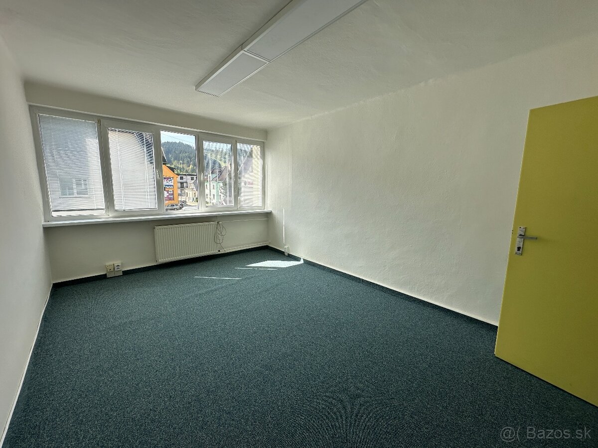 Administratívne priestory na prenájom v Dolnom Kubíne - 8