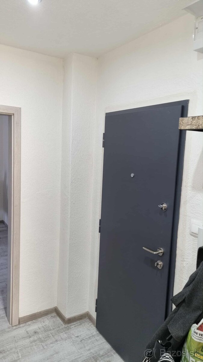 3-izbový byt na Mieri - 8