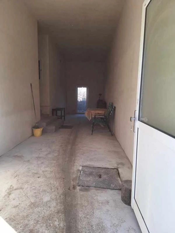 Veľký 3-izbový byt v Levél - 8