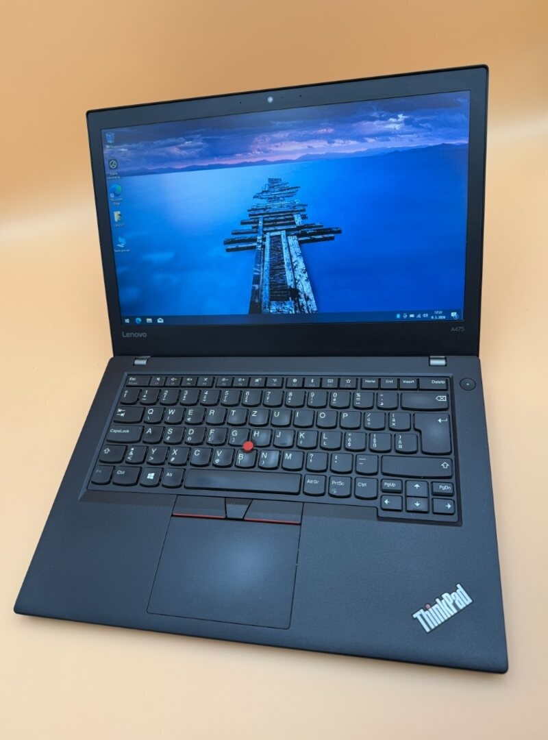 Notebook Lenovo A475 / AMD A12 / 8GB RAM / SSD / Win10 Pro - 8