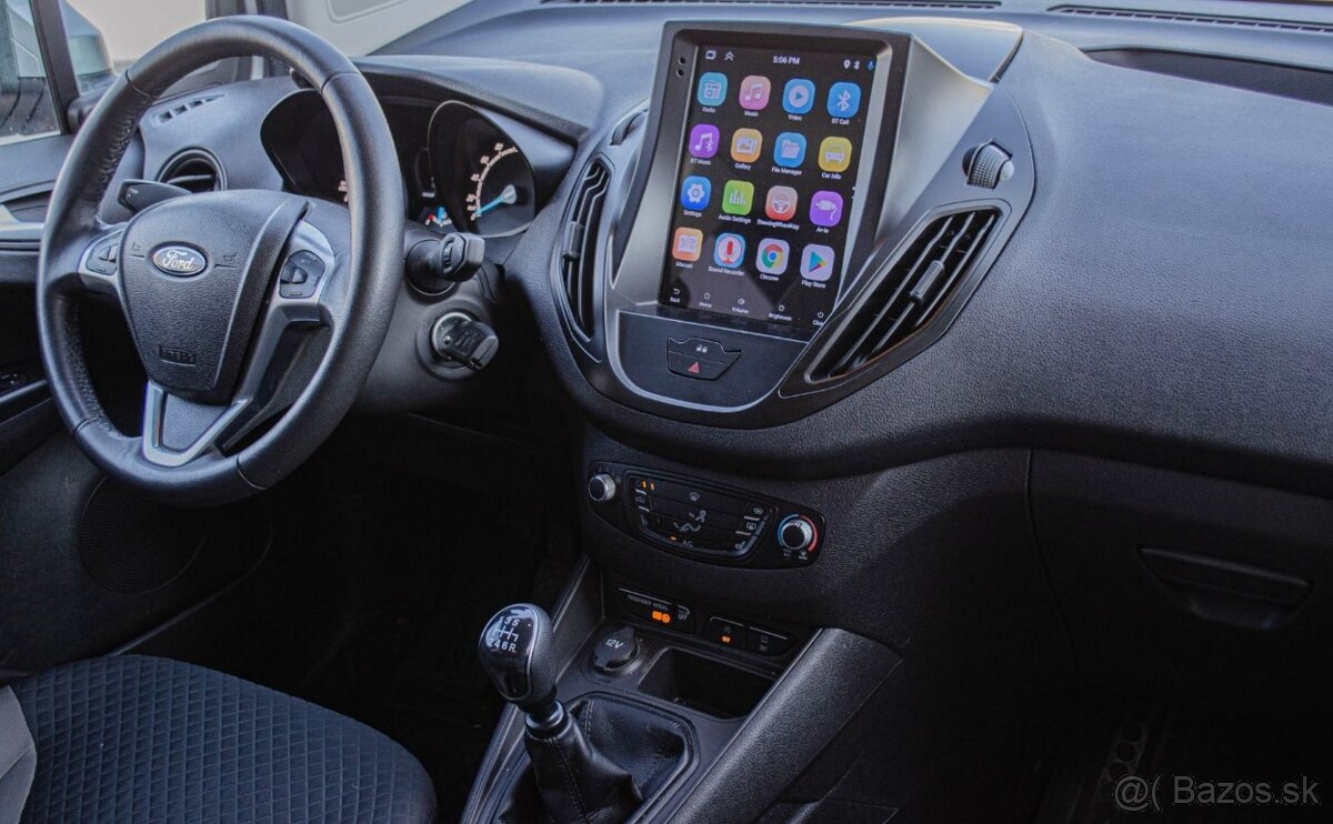 Ford Tourneo Courier 1.0 EcoBoost - 8