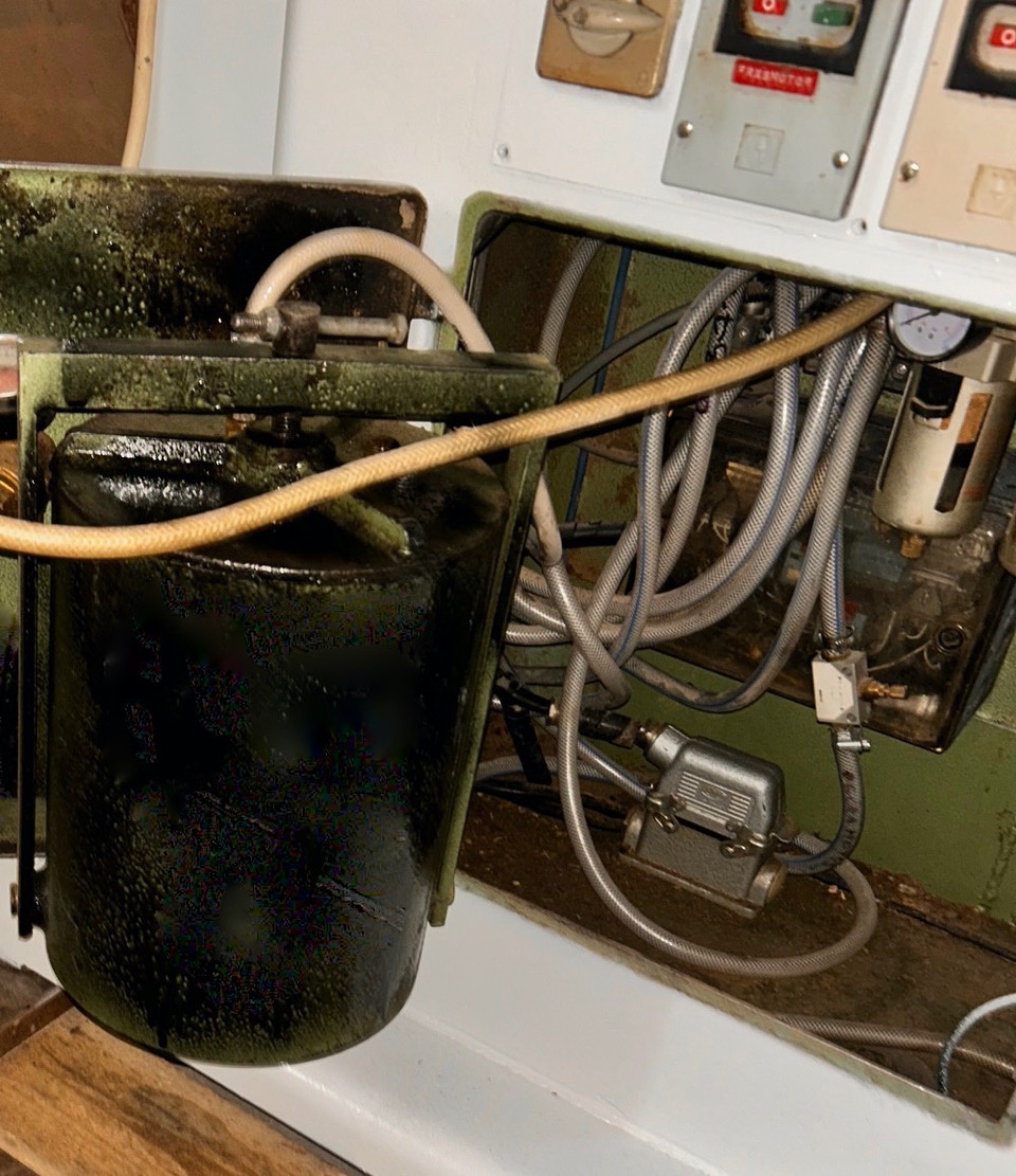 Automatický odstraňovač uzlov AYEN Alomat AL100 - 8