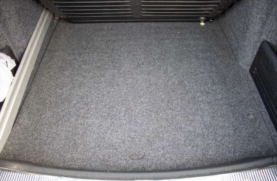 ŠKODA SUPERB 2.0 TDI DSG - 8