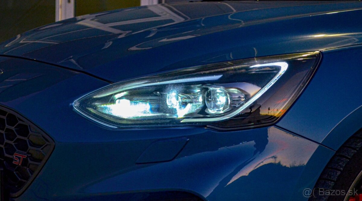 Ford Focus ST 2.3 - 8