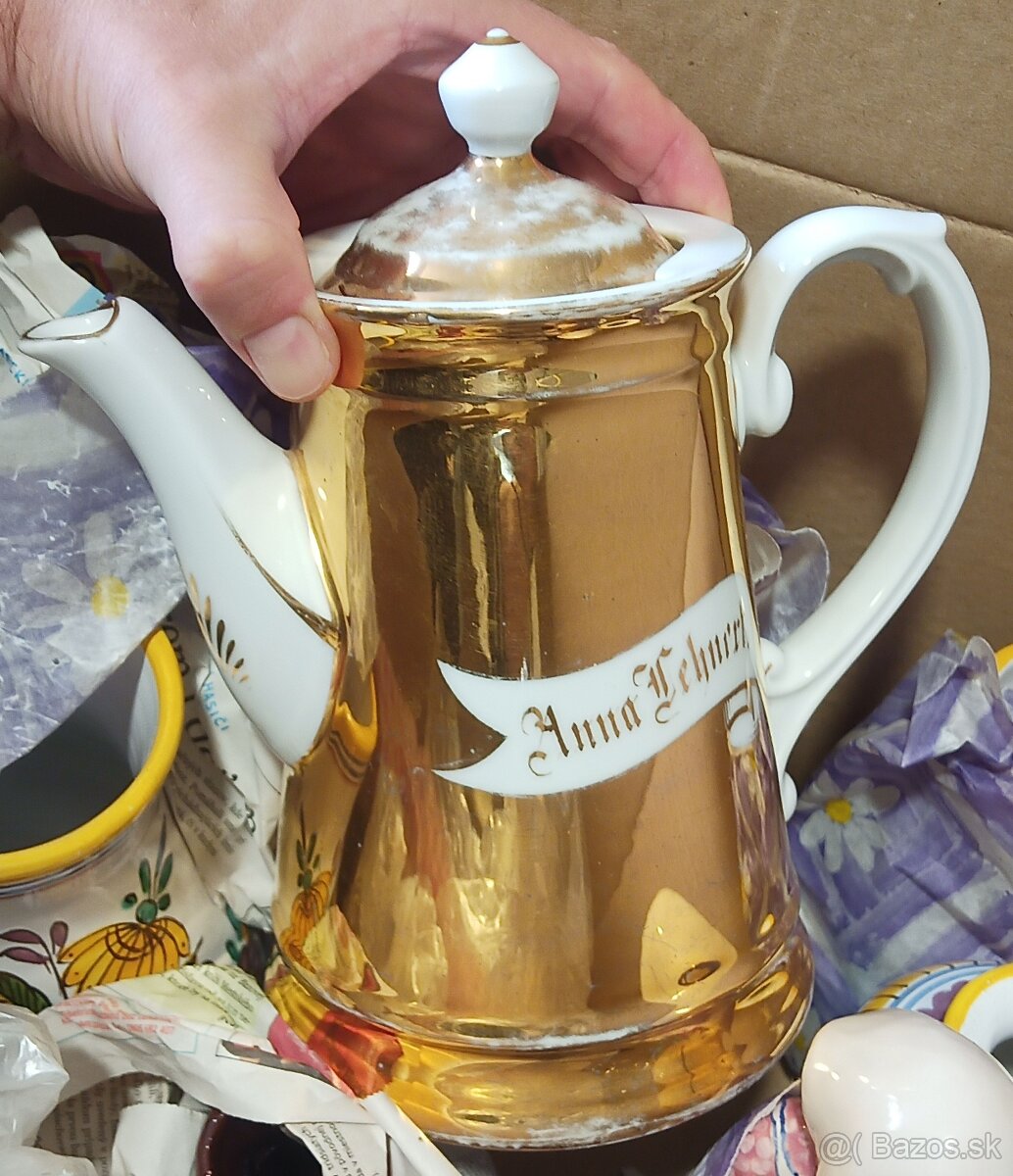 Modranská keramika - vaza krčah tanier drevená polica ... - 8