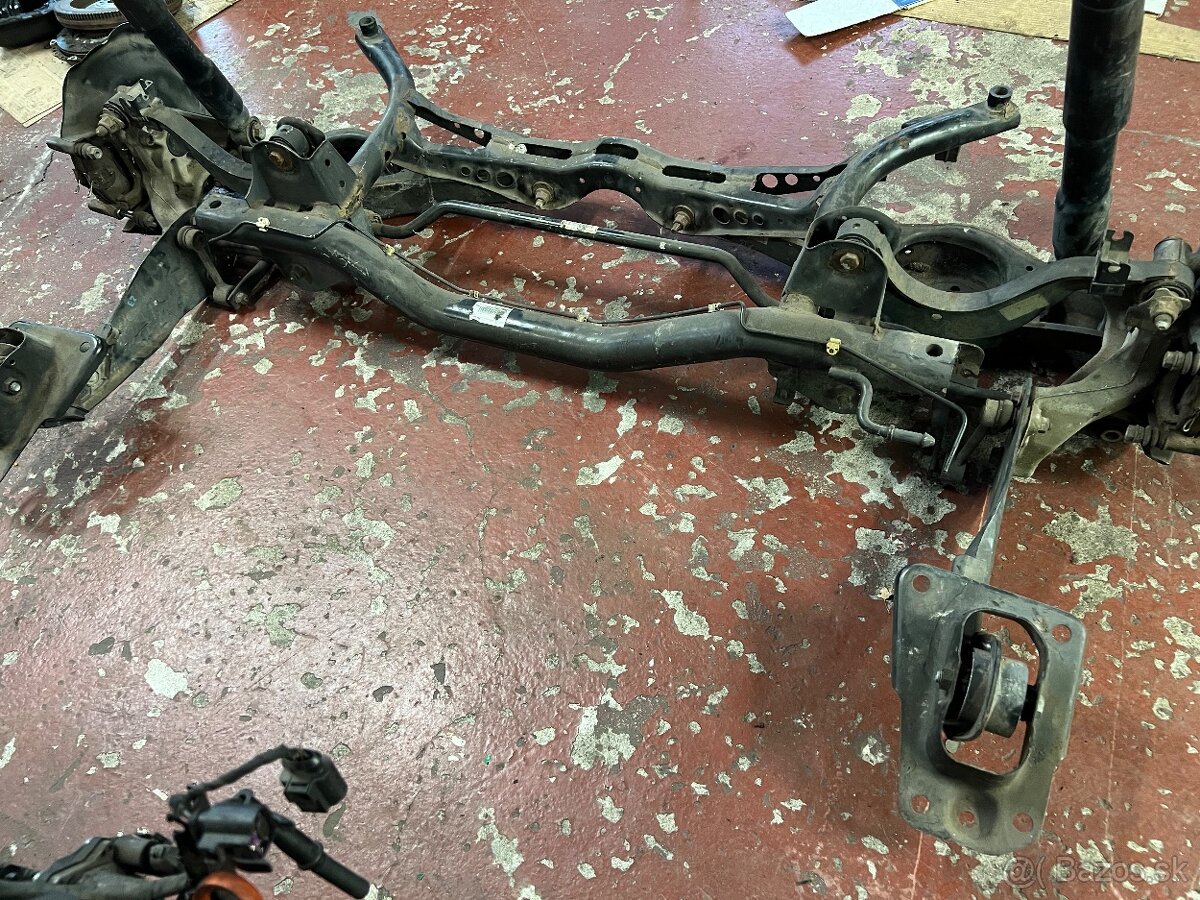 Zadná náprava Octavia 2 - 8