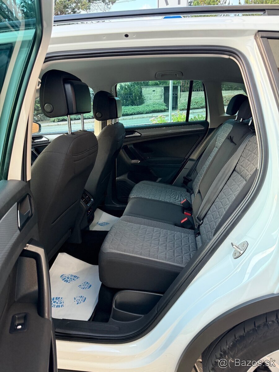 Volkswagen Tiguan 2.0 TDI EVO Life 4Motion DSG - 8