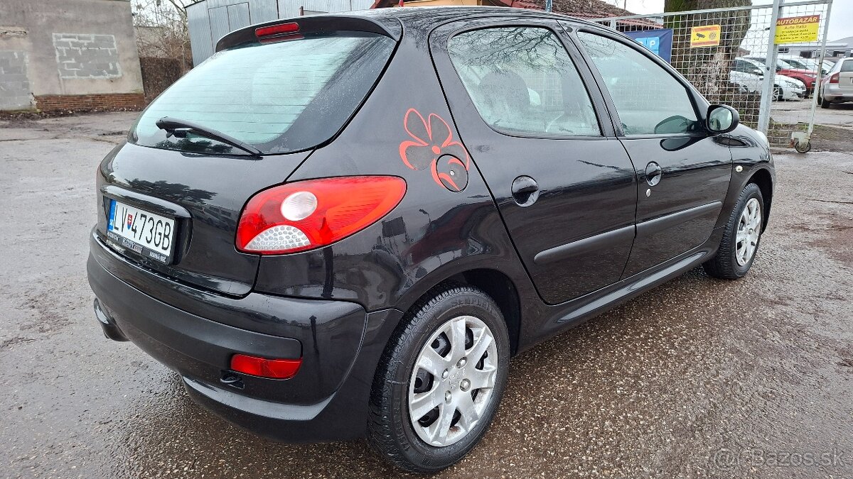 PEUGEOT 206 + 1.4 BENZ.5DV - 8