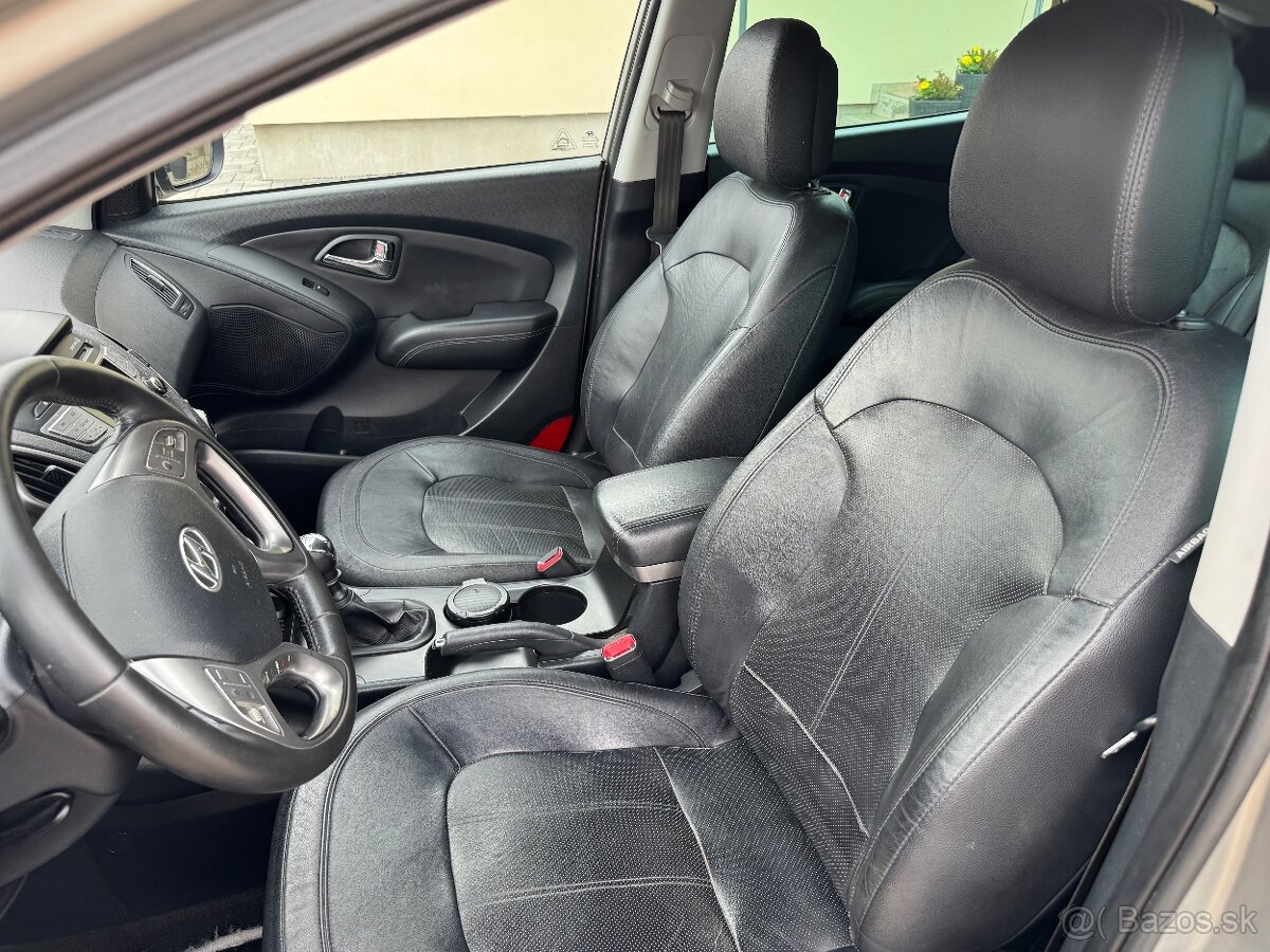 Hyundai ix35 2.0 CRDi VGT Premium 4x4 - 8