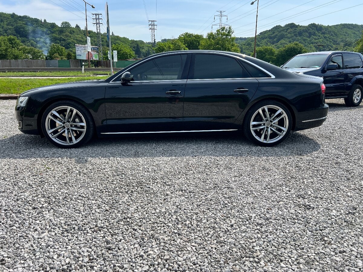 Audi A84.2TDI Quattro - 8