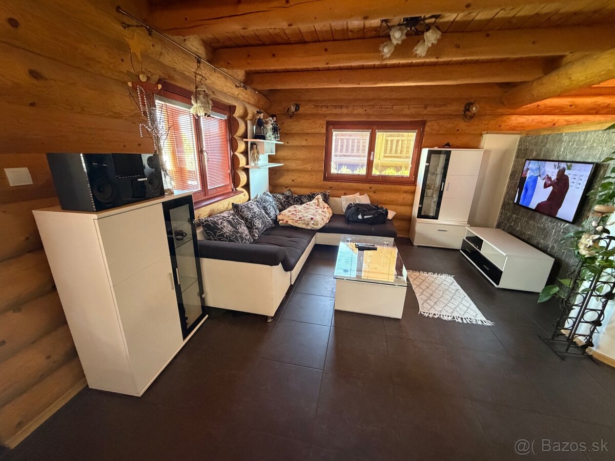 sedacka a cela obyvackova zostava - 8