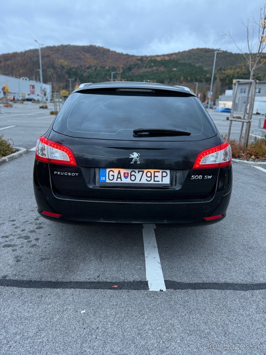 Peugeot 508 SW - 8