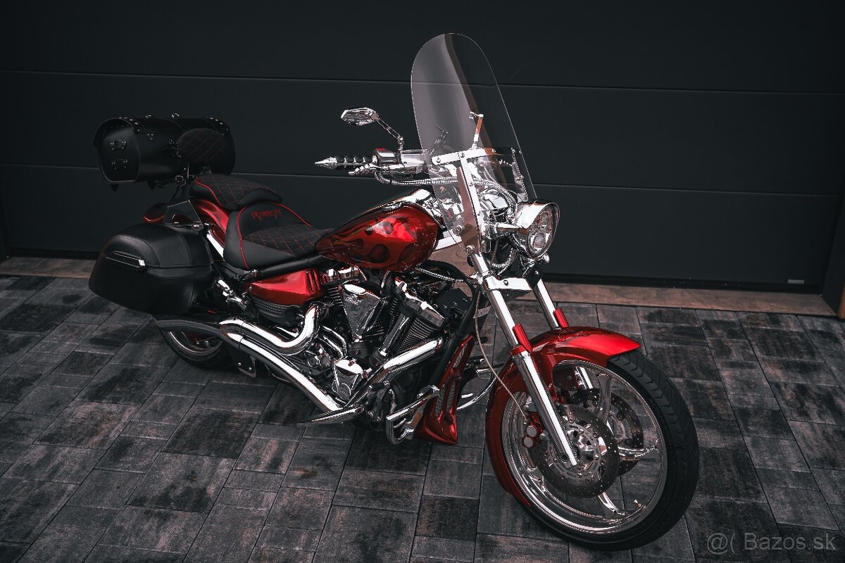 Yamaha Raider XV 1900 - 8