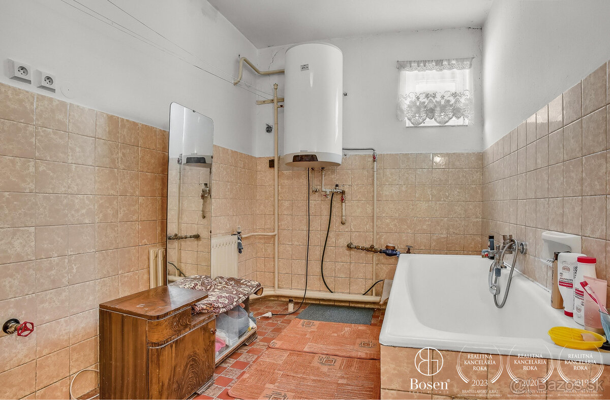 BOSEN | Rodinný dom v srdci obce Borský Mikuláš, pozemok 798 - 8