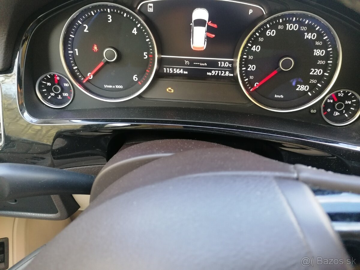 Volkswagen Touareg 3,0 TDI V6-180 kw - 8