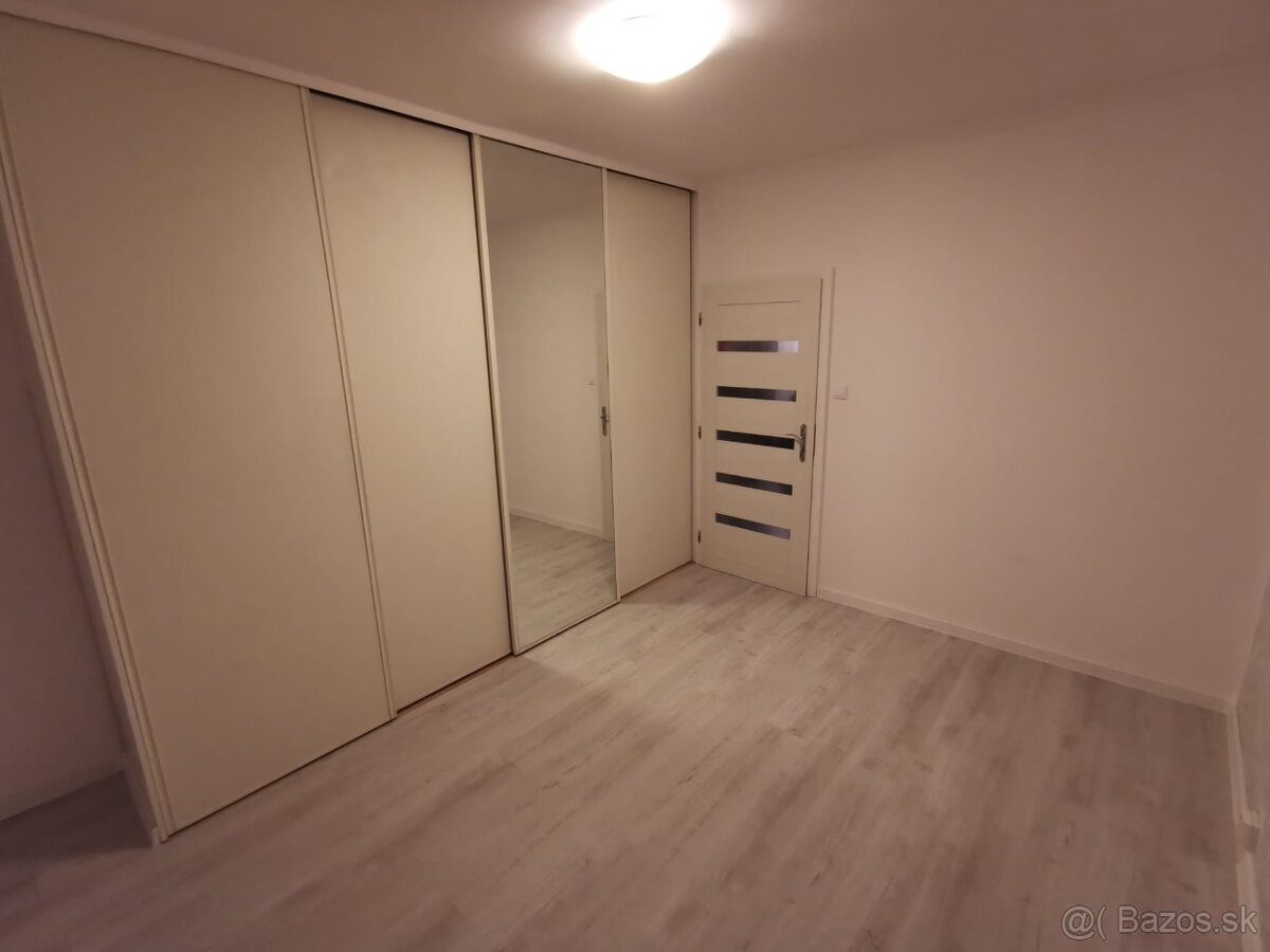 Krásny svetlý 3-izbový byt blízko centra PP, 78 m2 - 8