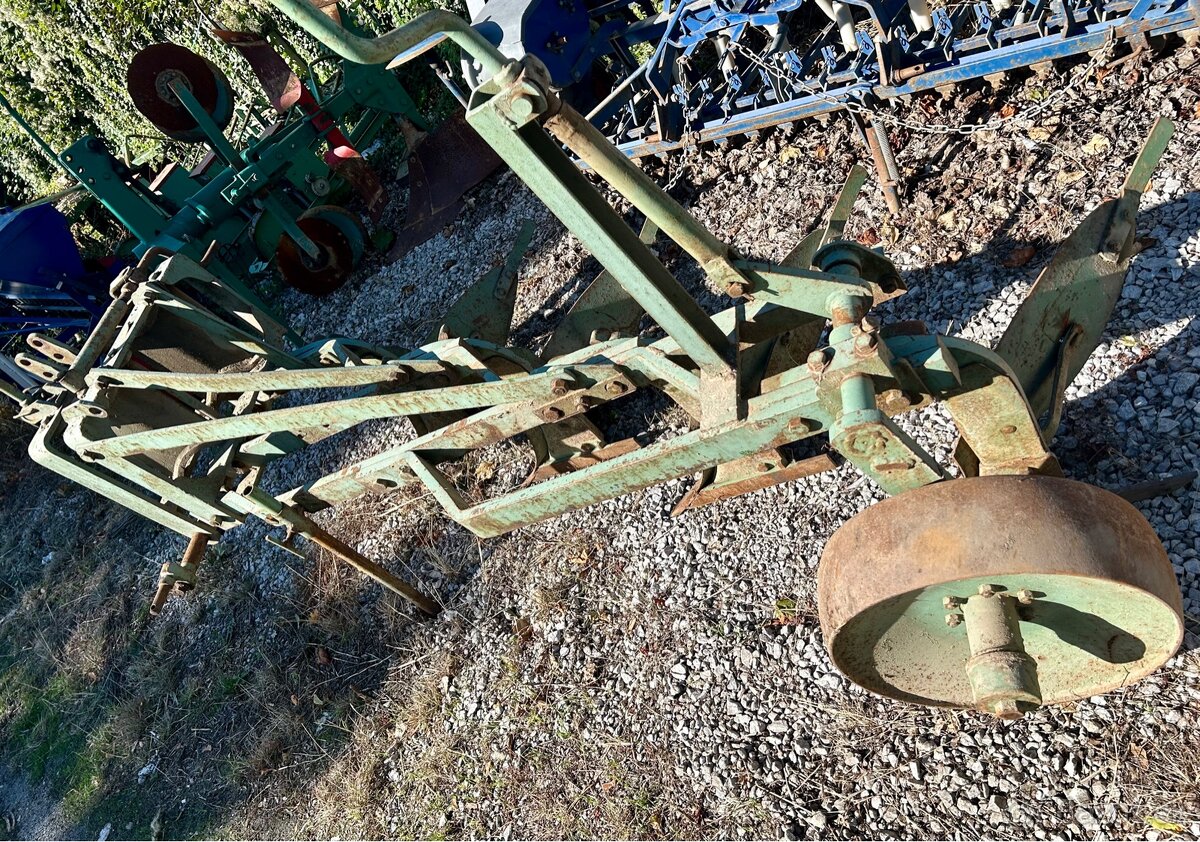 Pluh stvoradličny - 8