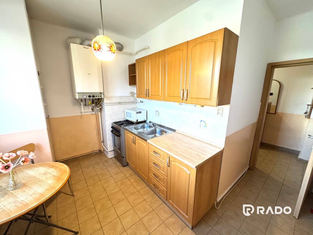 RADO | Na predaj TEHLOVÝ 2-izbový byt V CENTRE, Senec - 8