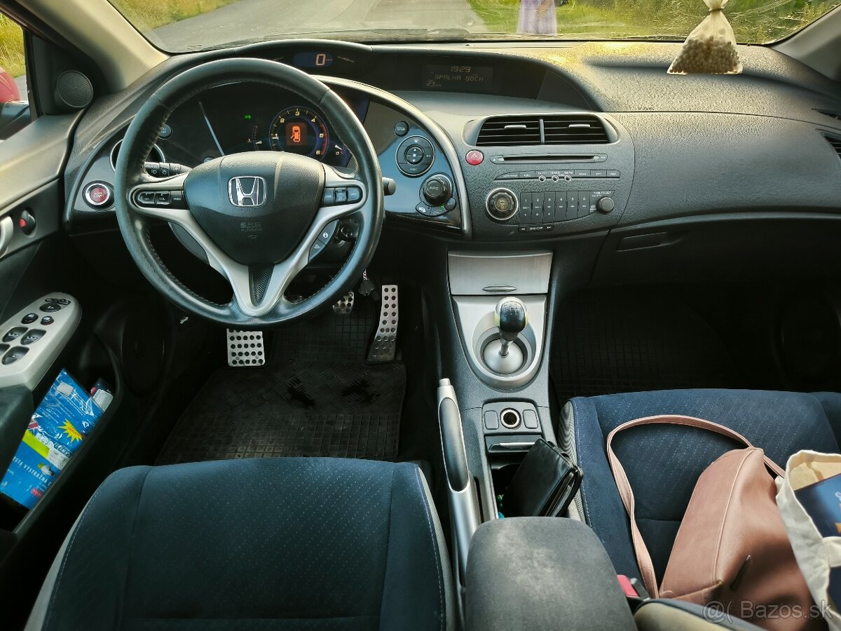 Civic UFO 2.2Diesel - 8