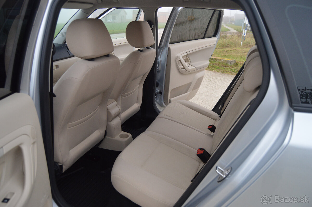 Škoda Fabia Combi 1.2TSi r.2014, Full, 1.majiteľ,Top stav. - 8