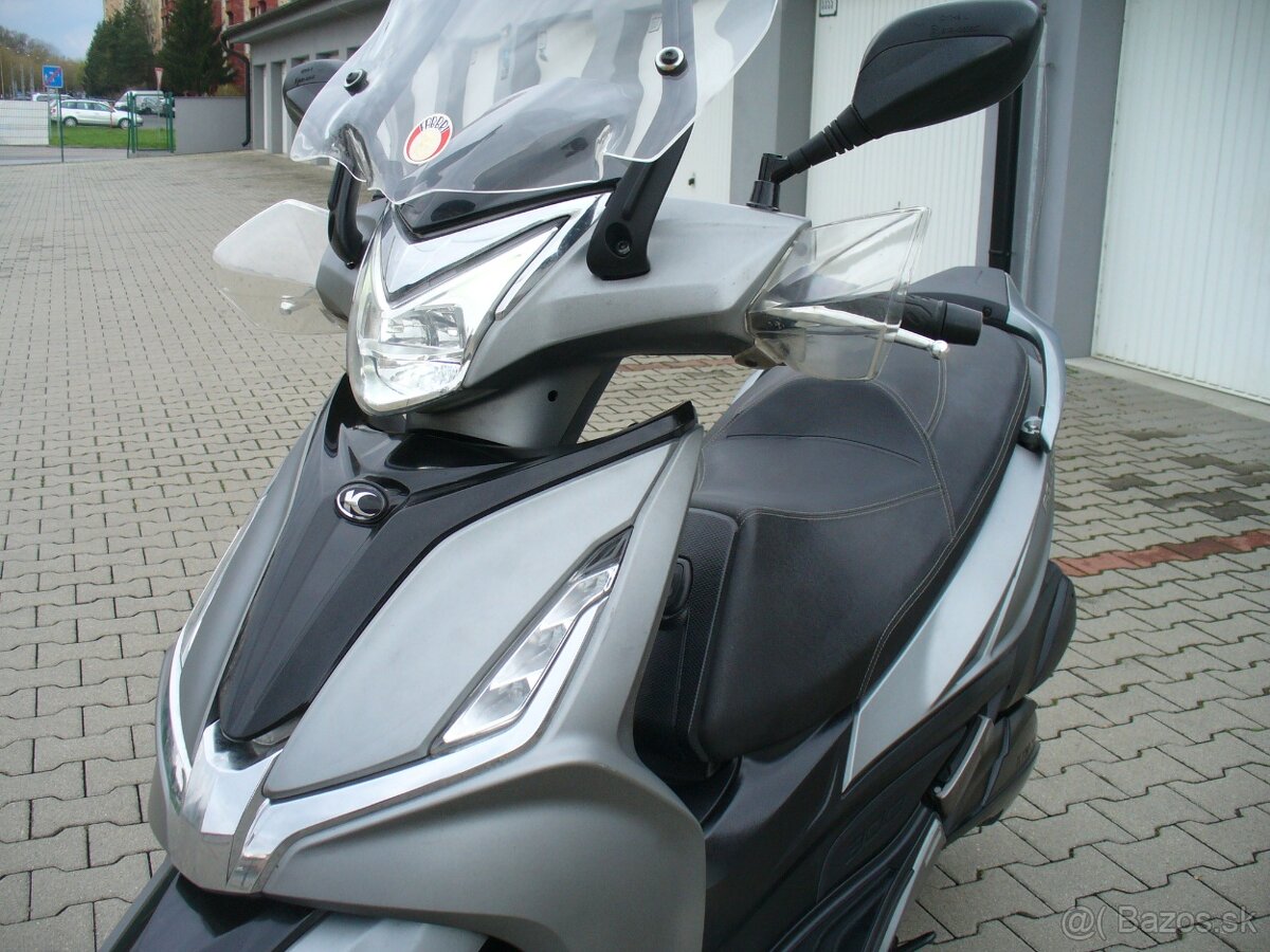 Kymco Agility 300 i ABS - 8