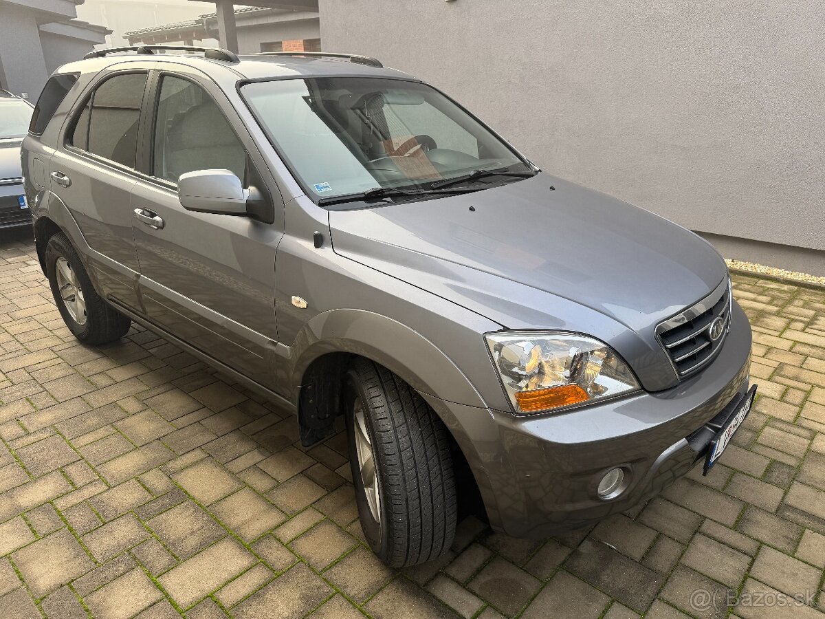 KIA SORENTO 2,5 CRDI,4X4, MANUÁL, 6/2008 - 8