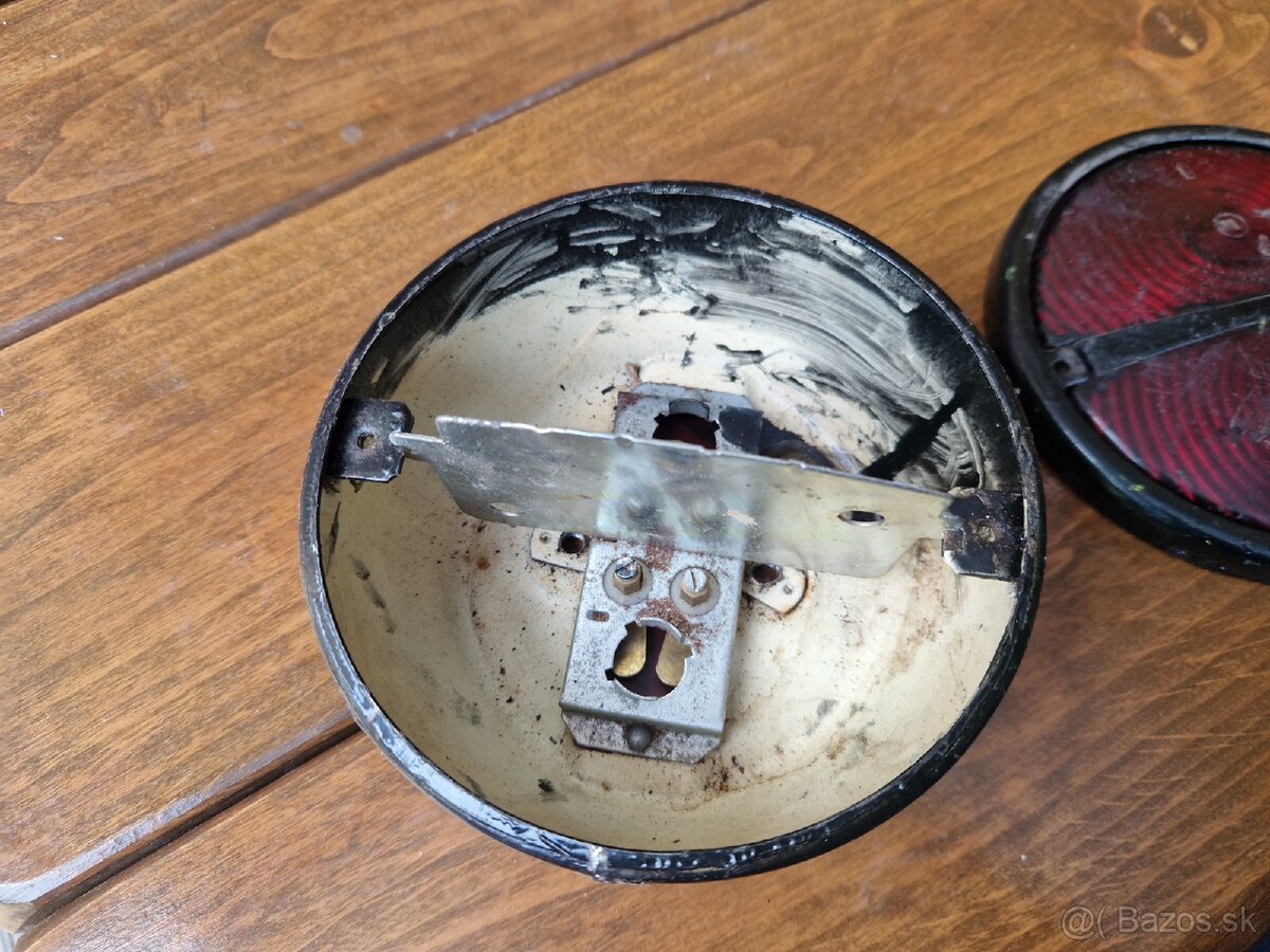 Zadné koncové svetlo - 8