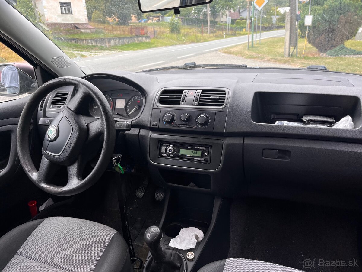 Škoda Fabia 2 - 8