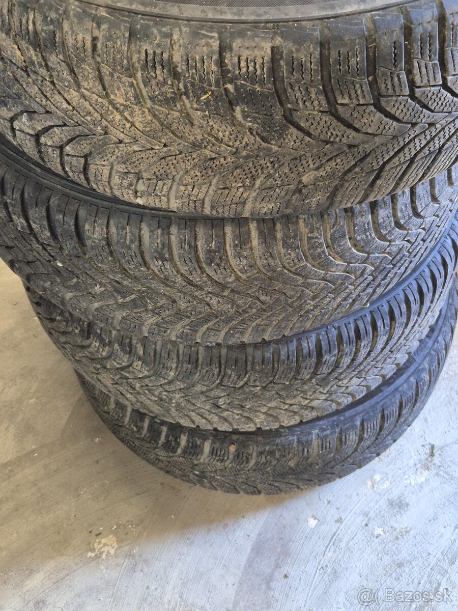 235/55r17 zimna sada - 8