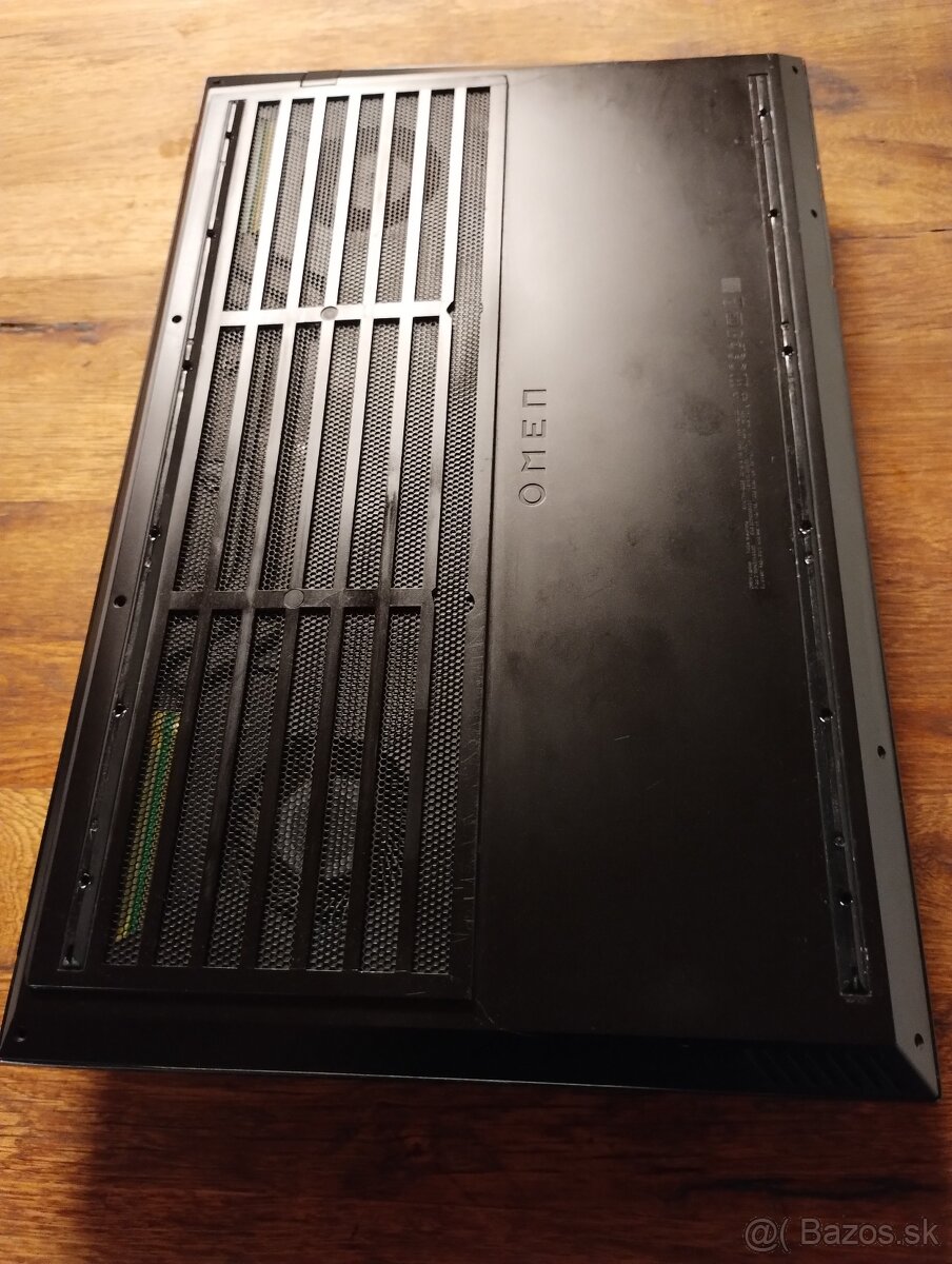 HP Omen 15 Herný notebook v TOP stave - 8