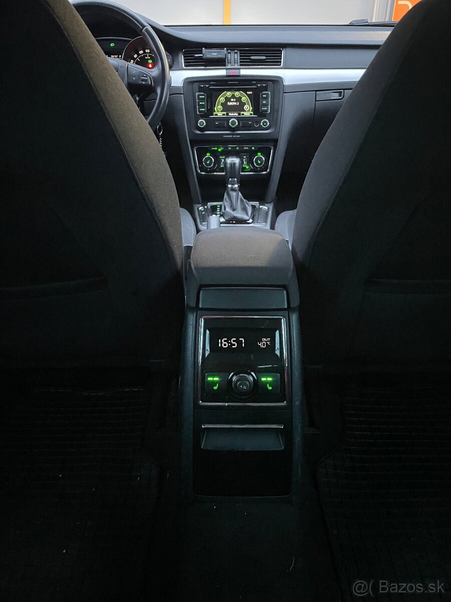 ŠKODA SUPERB II COMBI 2.0 DSG - 8