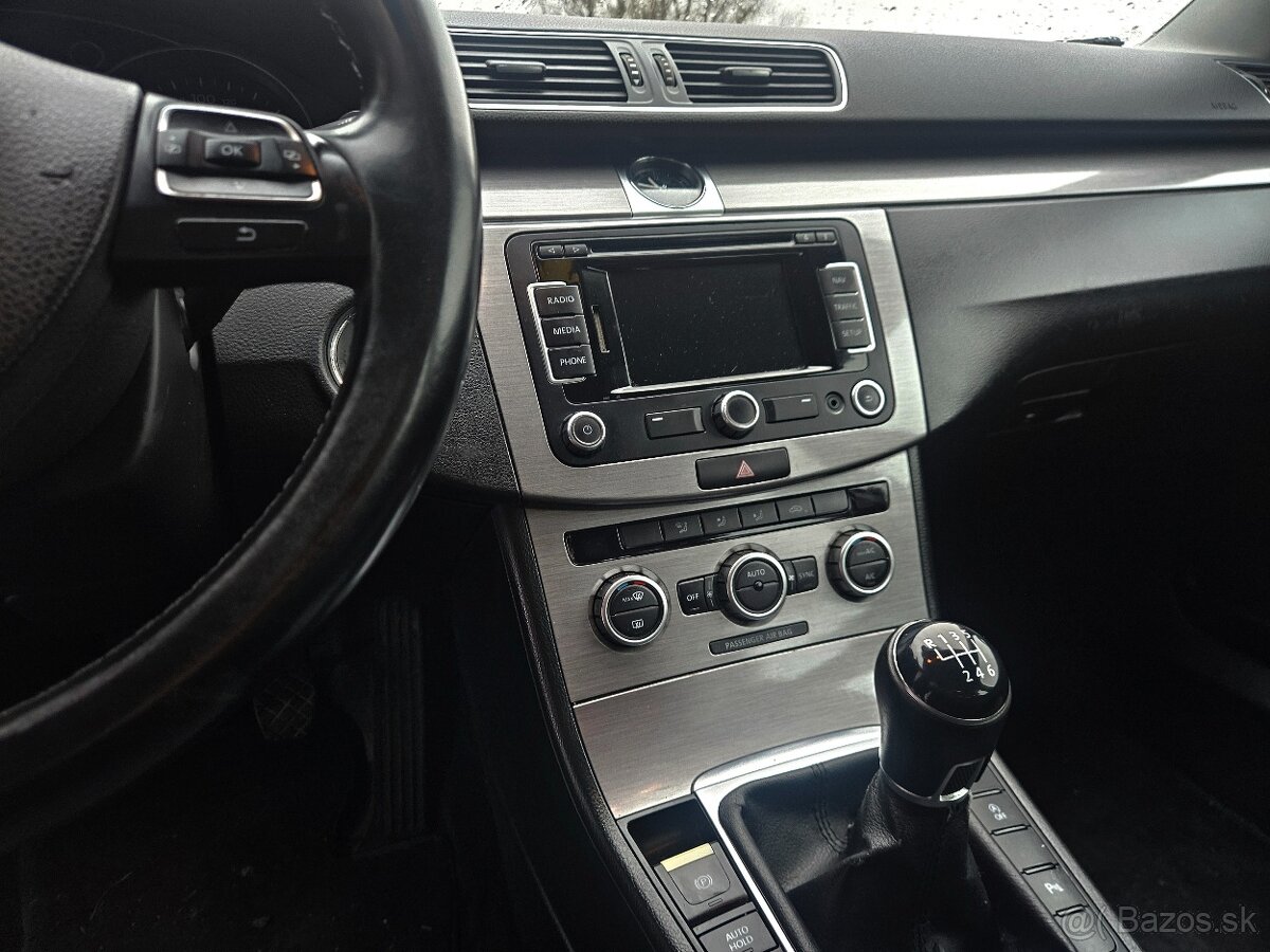 VOLKSWAGEN PASSAT 2.0TDI 103KW - 8