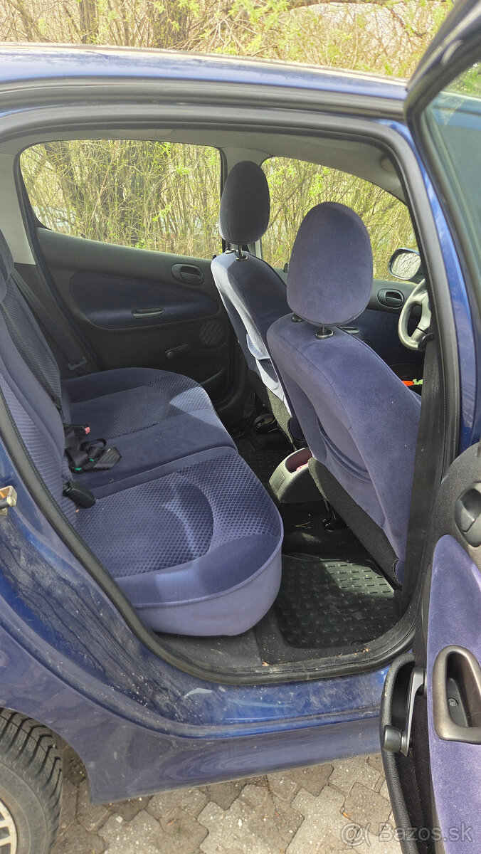 Peugeot 206, 2004 - 8