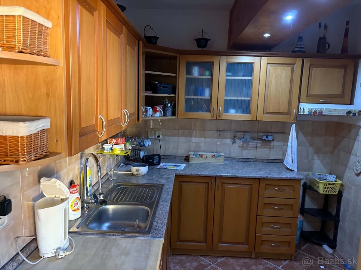 Rodinný dom na predaj - 8