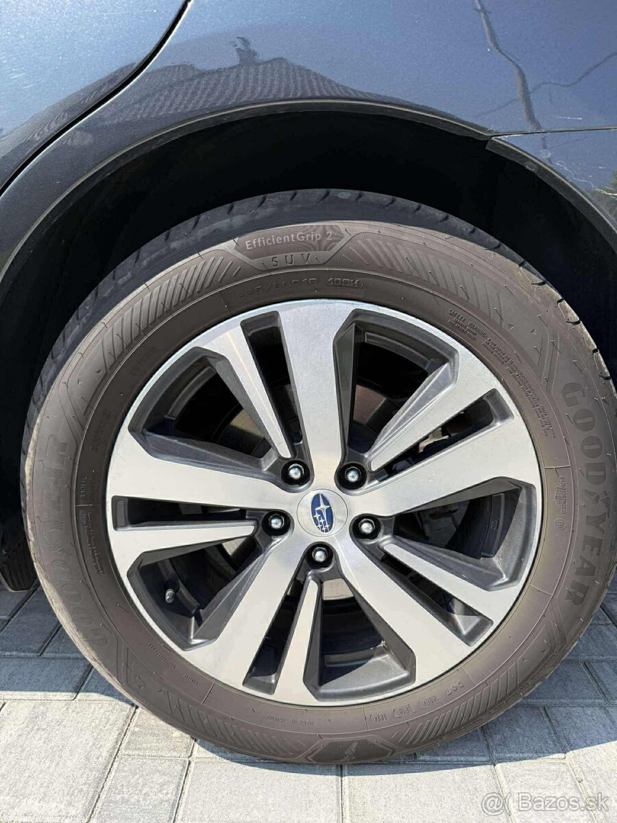 SUBARU OUTBACK 2.5i premium - 8