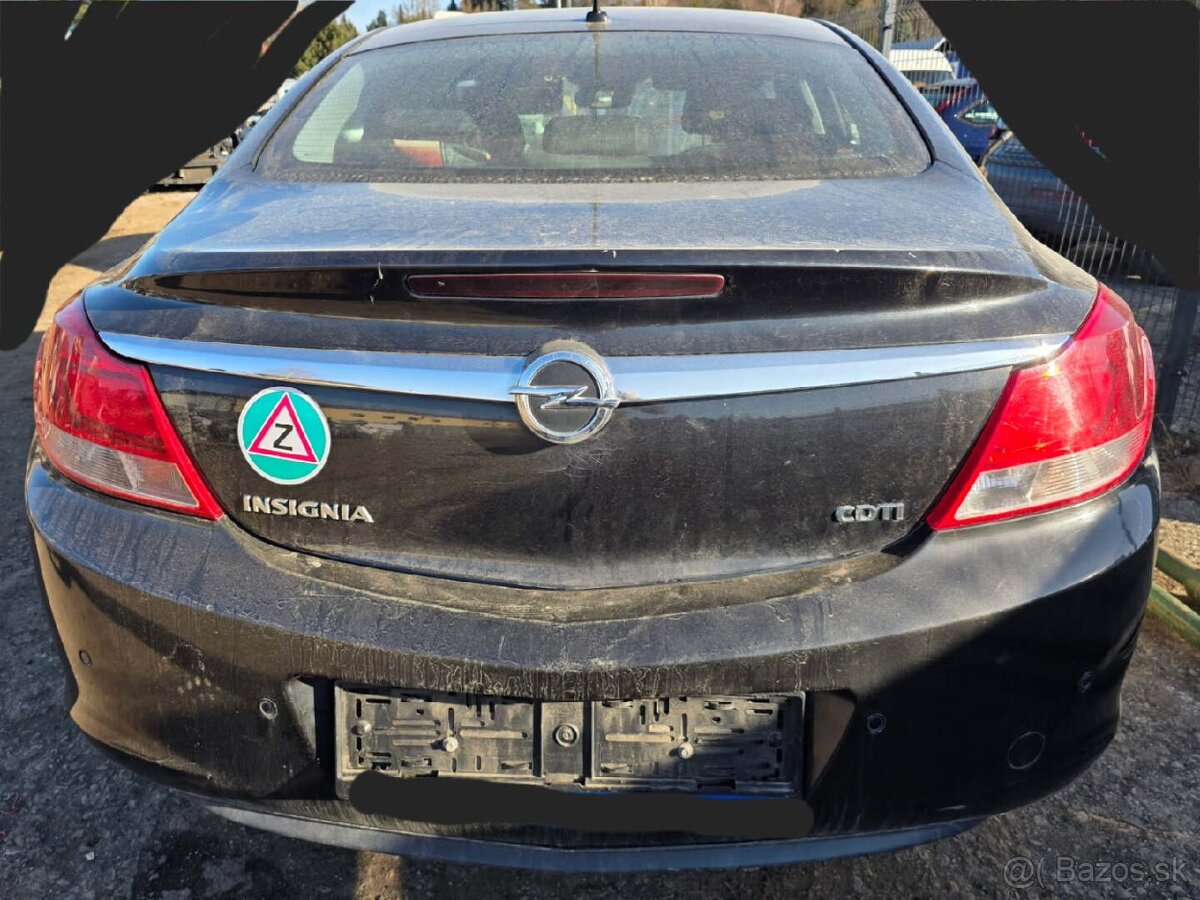Opel Insignia A sedan predná kapota - 8