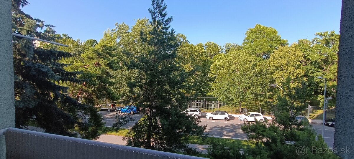 Priestranný 3 izbový byt, Galanta, ul. Zoltána Kodálya - 8